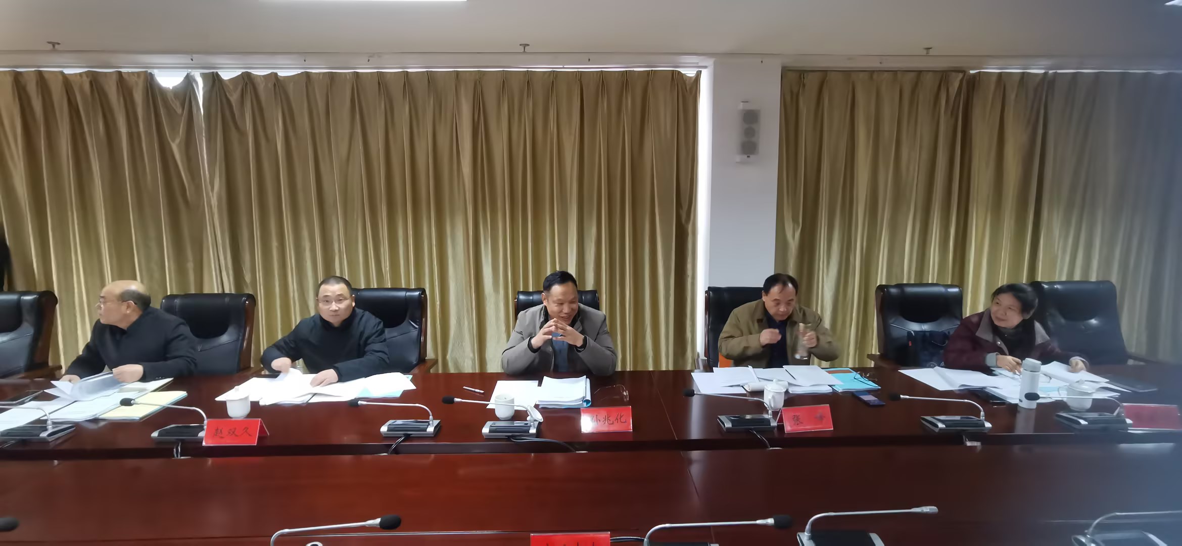 专家.jpg