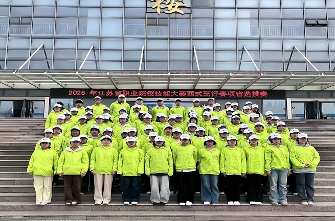 志愿者1.jpg
